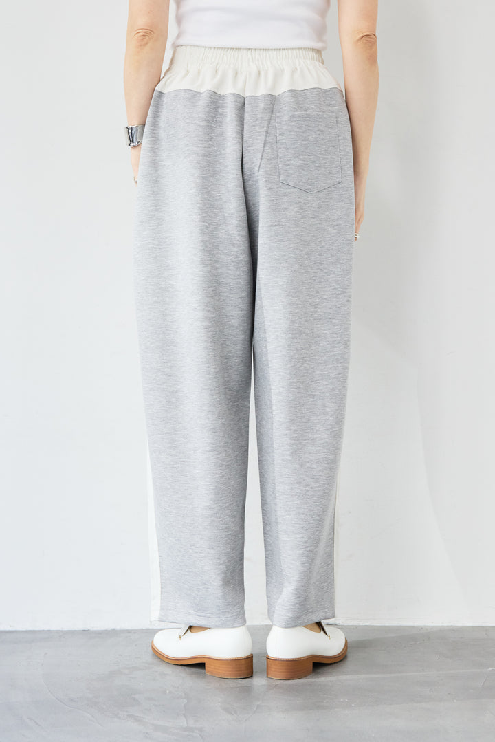 異素材切替サイドラインパンツ