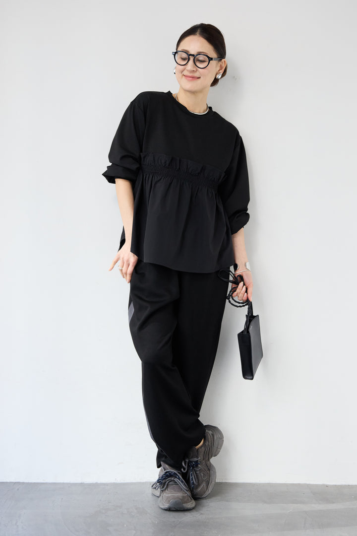 異素材切替サイドラインパンツ