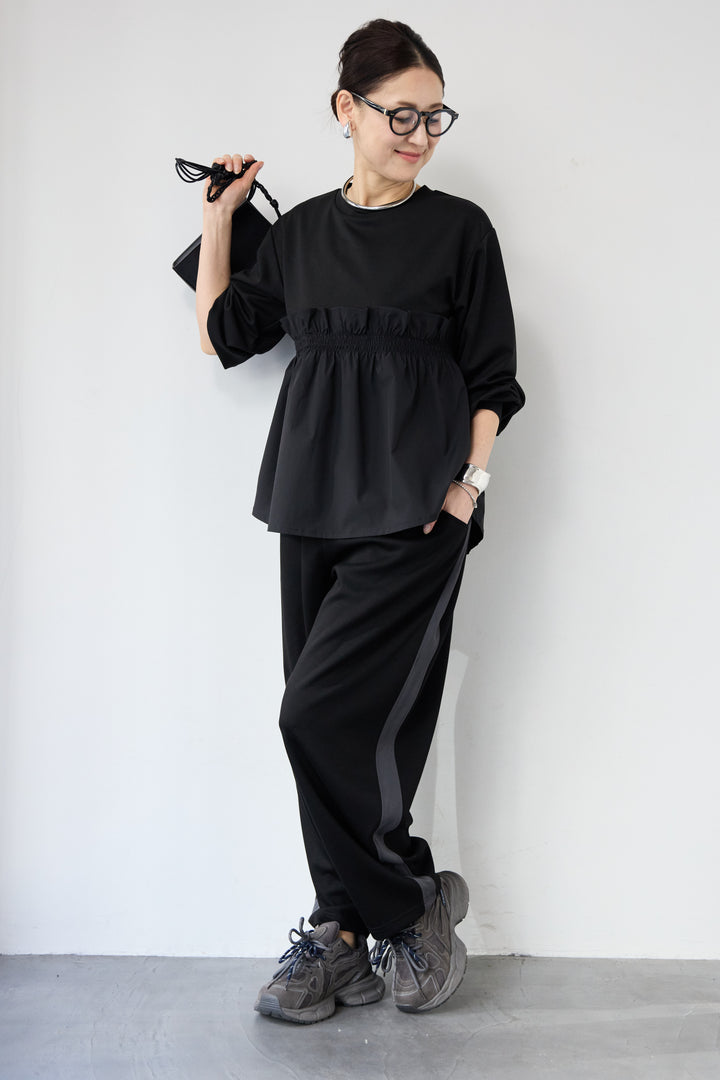 異素材切替サイドラインパンツ