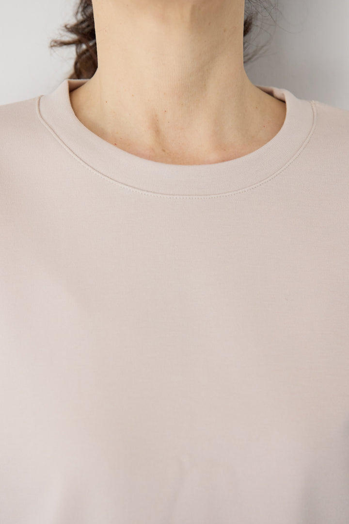 チュールスリーブ ドッキングプルオーバー