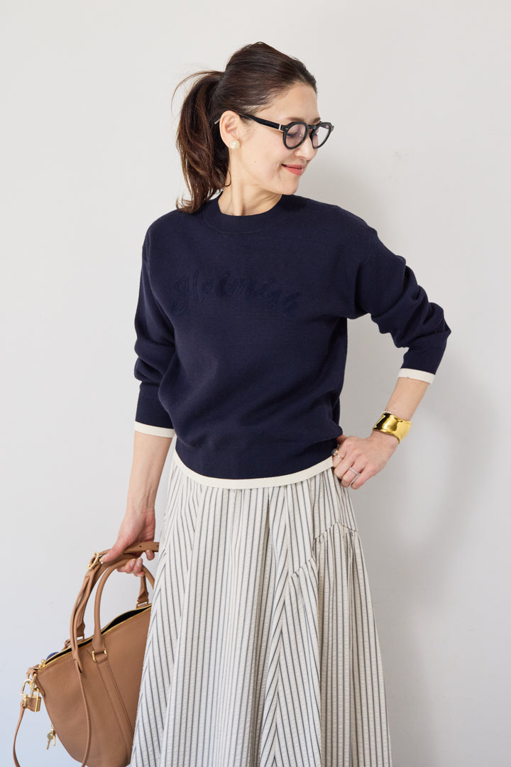 ロゴ刺繍ニットプルオーバー