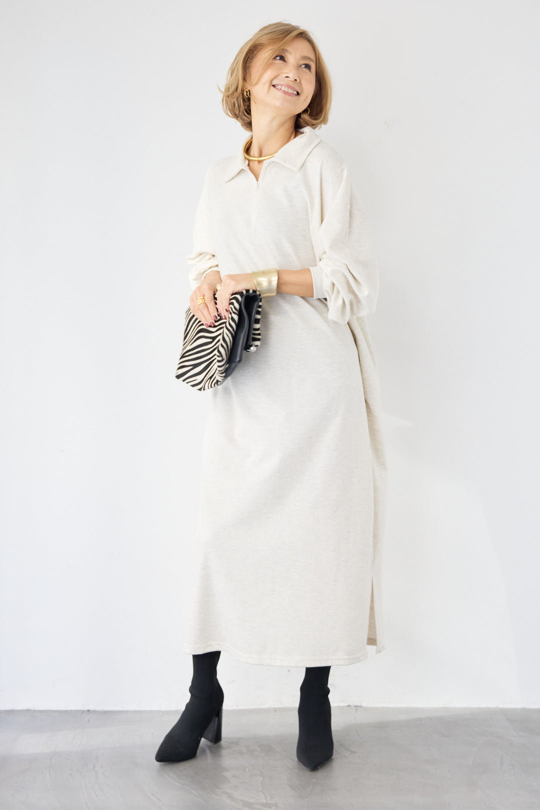 ハーフジップ・ルーズスウェットマキシワンピース