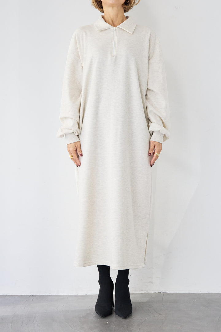 ハーフジップ・ルーズスウェットマキシワンピース