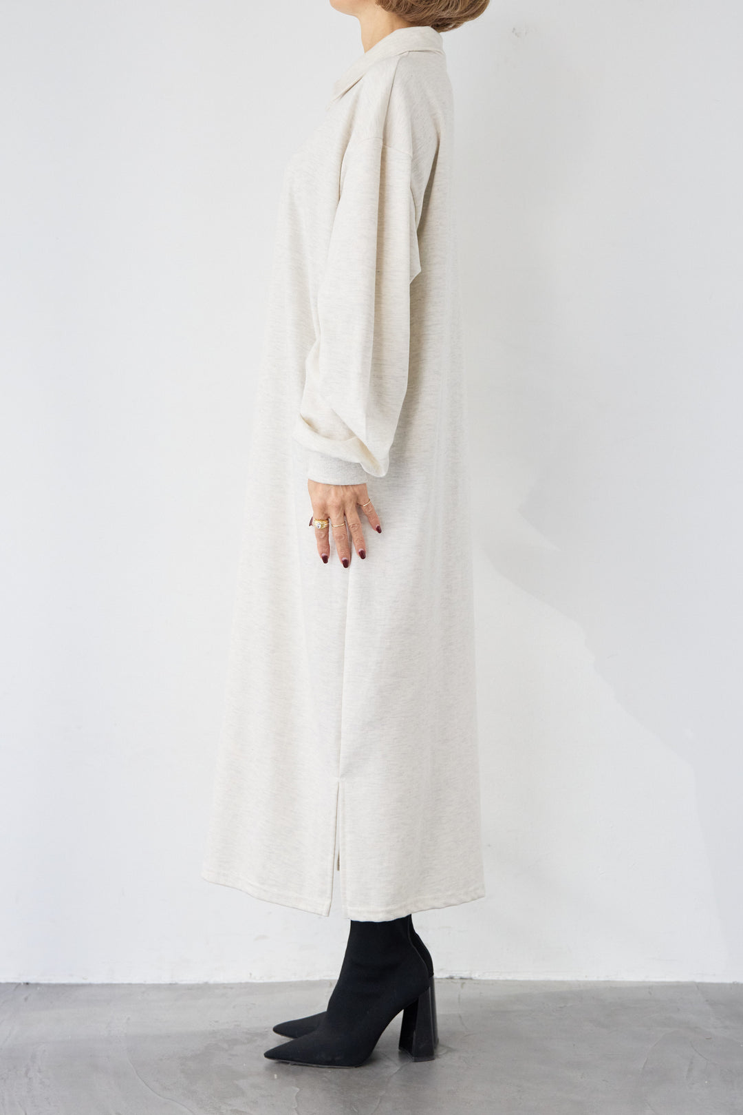 ハーフジップ・ルーズスウェットマキシワンピース