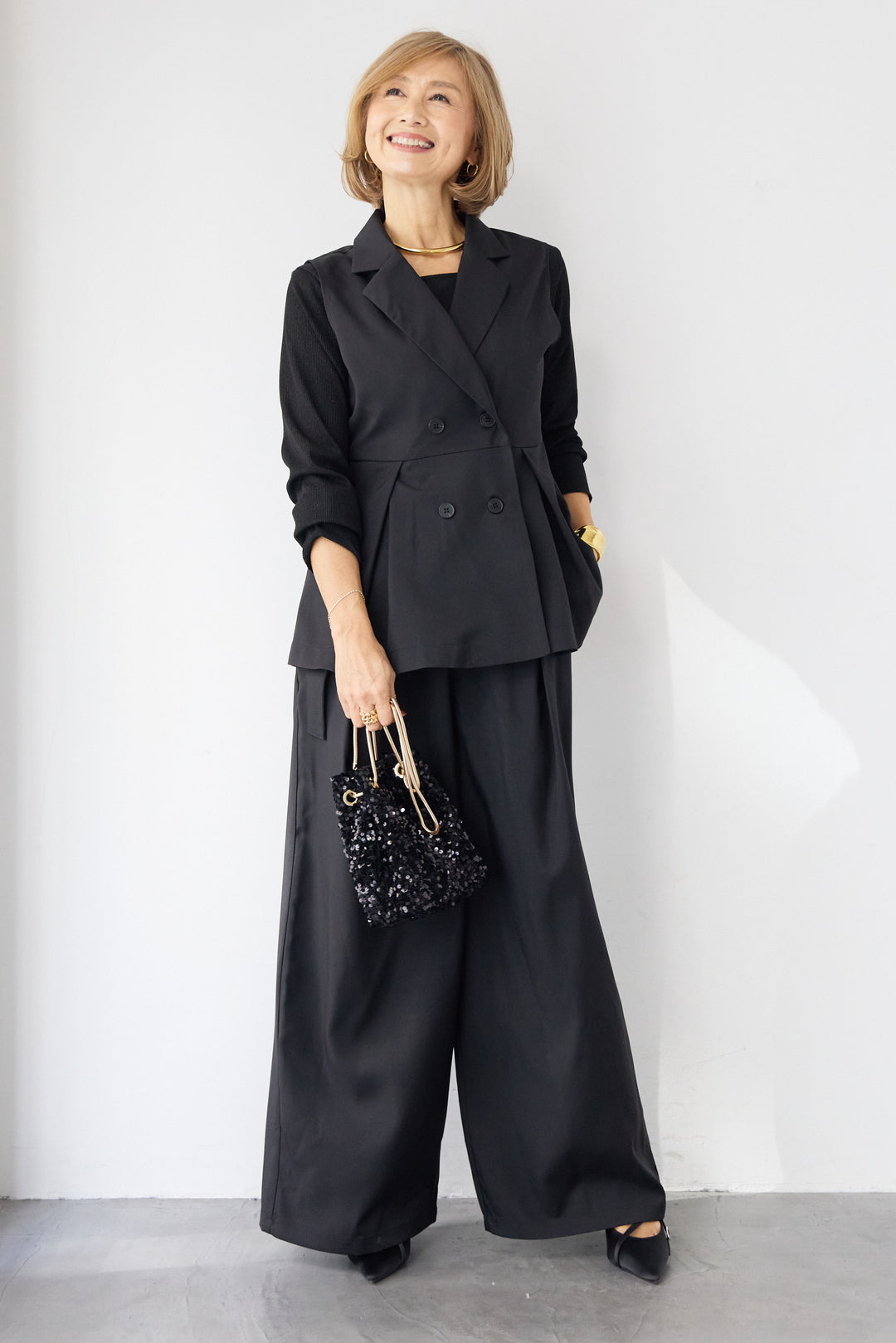 2タック ベルテッド・ワイドストレートパンツ（セットアップ対応）