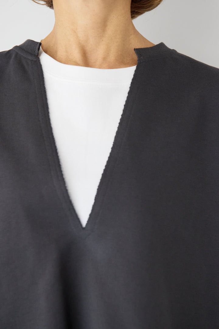 [SET]深Vネック ロゴ刺繍 ショートスウェットプルオーバー+ジョーゼットライク・カーゴジョガーパンツ(2set)