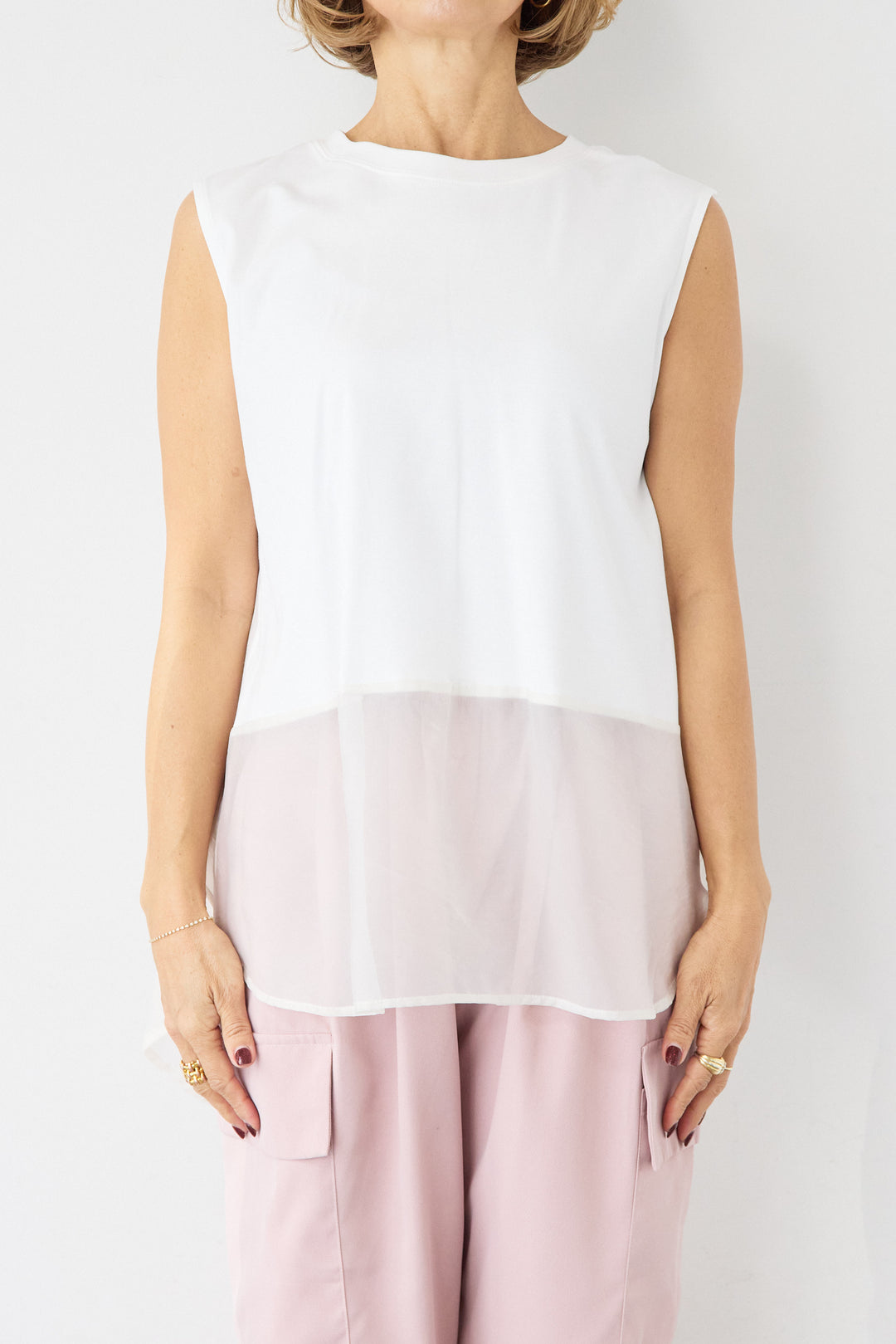 [SET]深Vネック ロゴ刺繍 ショートスウェットプルオーバー+ジョーゼットライク・カーゴジョガーパンツ(2set)