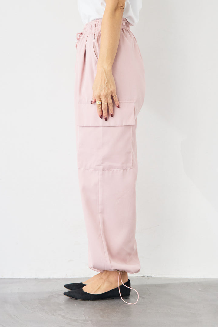 [SET]深Vネック ロゴ刺繍 ショートスウェットプルオーバー+ジョーゼットライク・カーゴジョガーパンツ(2set)