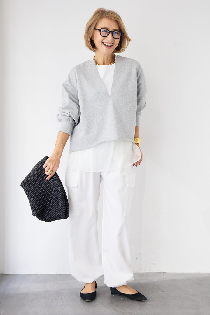 [SET]深Vネック ロゴ刺繍 ショートスウェットプルオーバー+ジョーゼットライク・カーゴジョガーパンツ(2set)