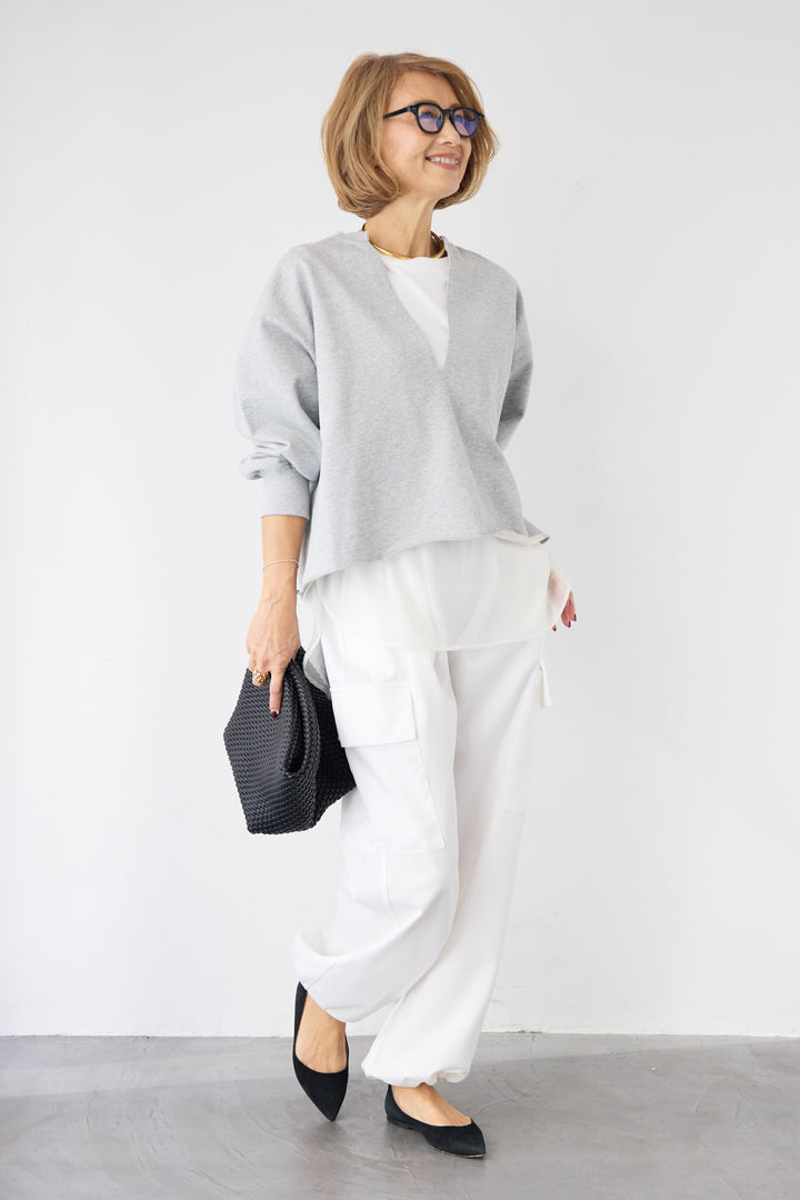 [SET]深Vネック ロゴ刺繍 ショートスウェットプルオーバー+ジョーゼットライク・カーゴジョガーパンツ(2set)