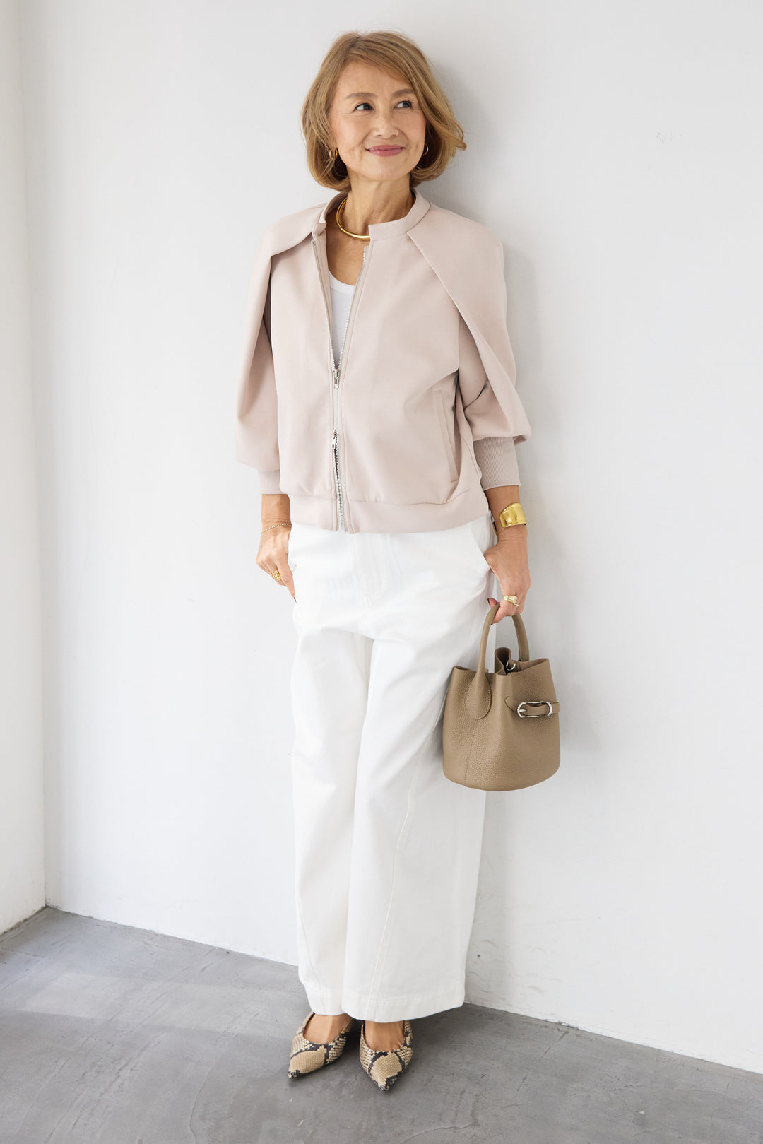 フロントライン セミワイド ストレートデニム