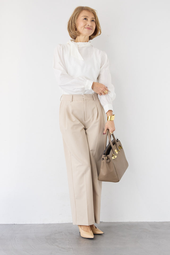 ボウタイ風ハイネック ボリュームスリーブブラウス