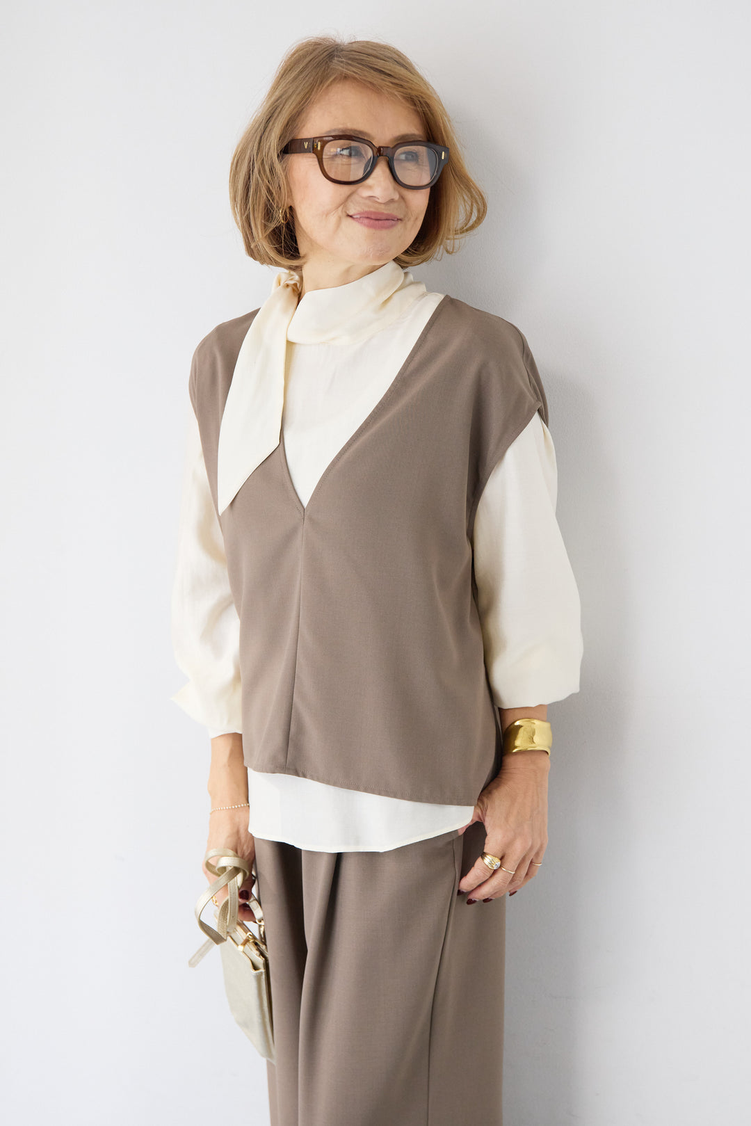 [SET]ボウタイ風ハイネック ボリュームスリーブブラウス+【2セットアップ】Vネックショートベスト × イージーワイドパンツ(2set)