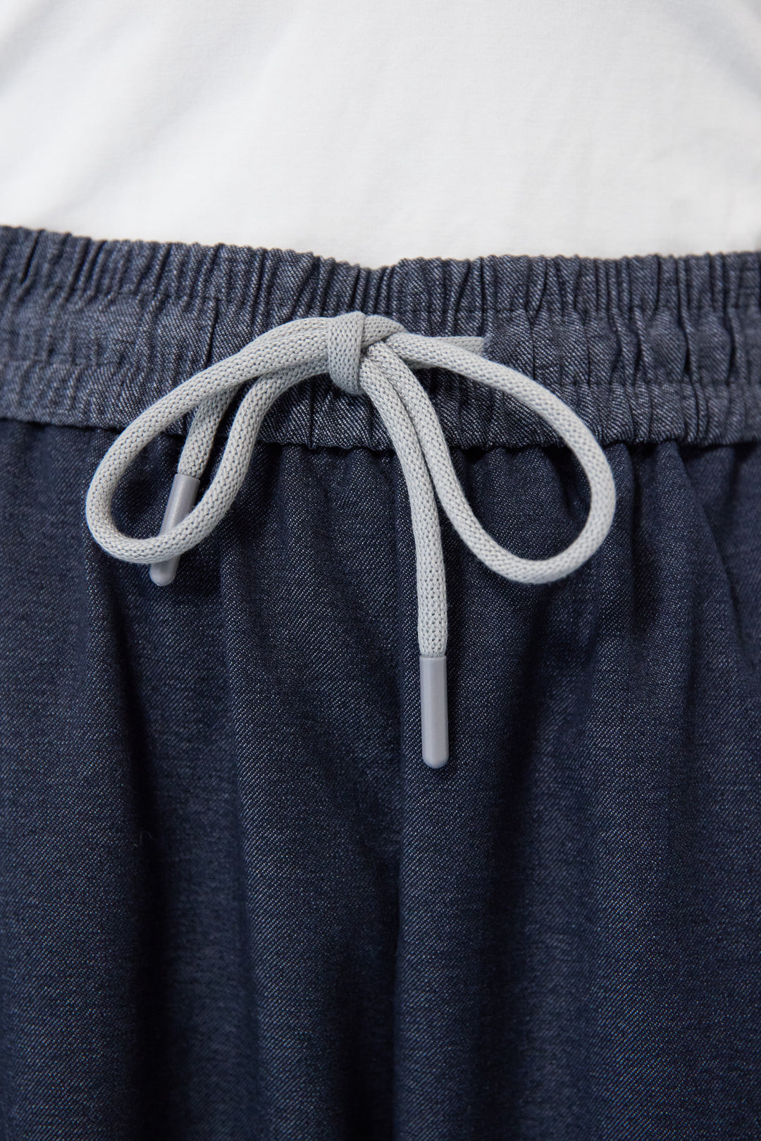 配色ステッチ・カーブデニムパンツ