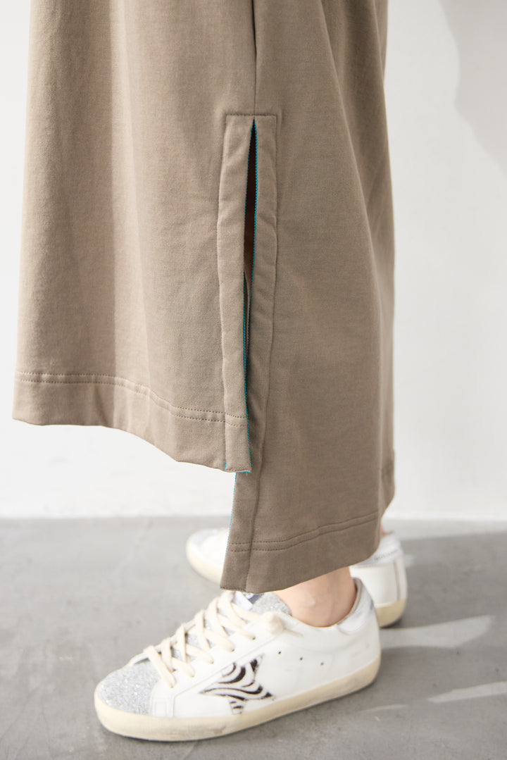 テープラインカットワンピース