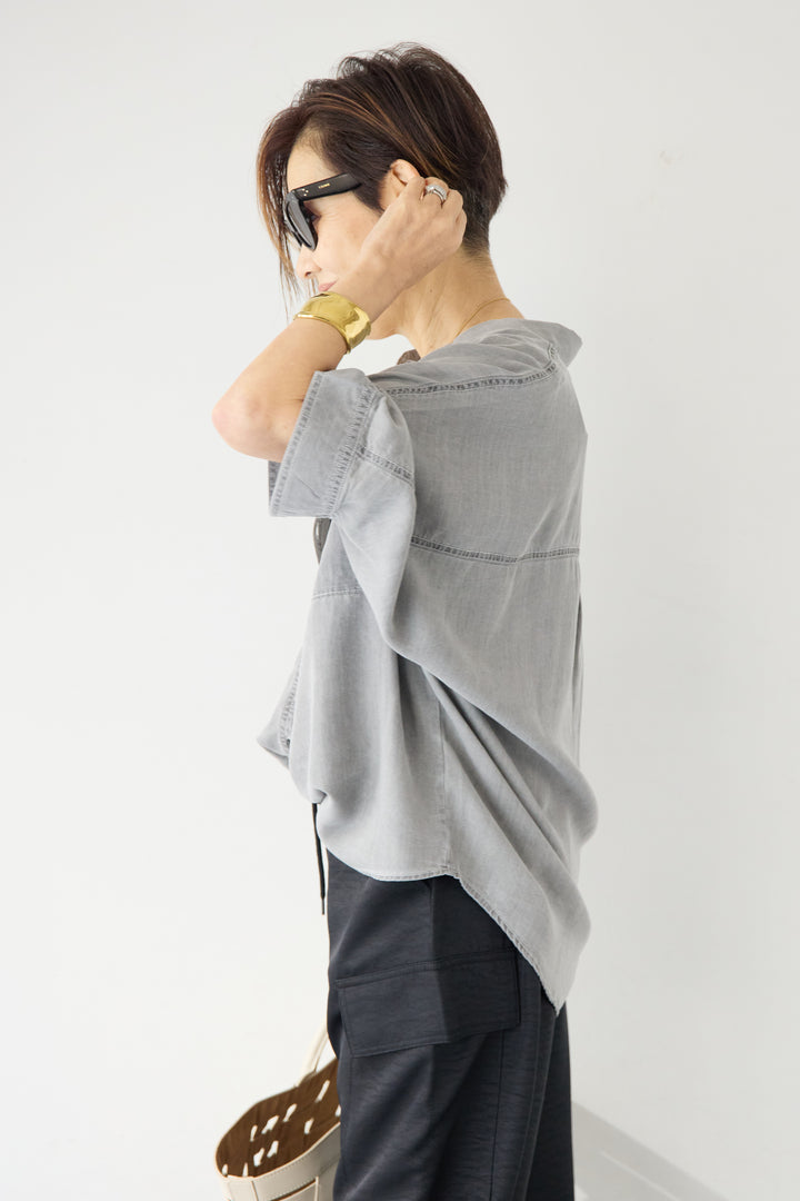 シルクライクデニムドルマンシャツ