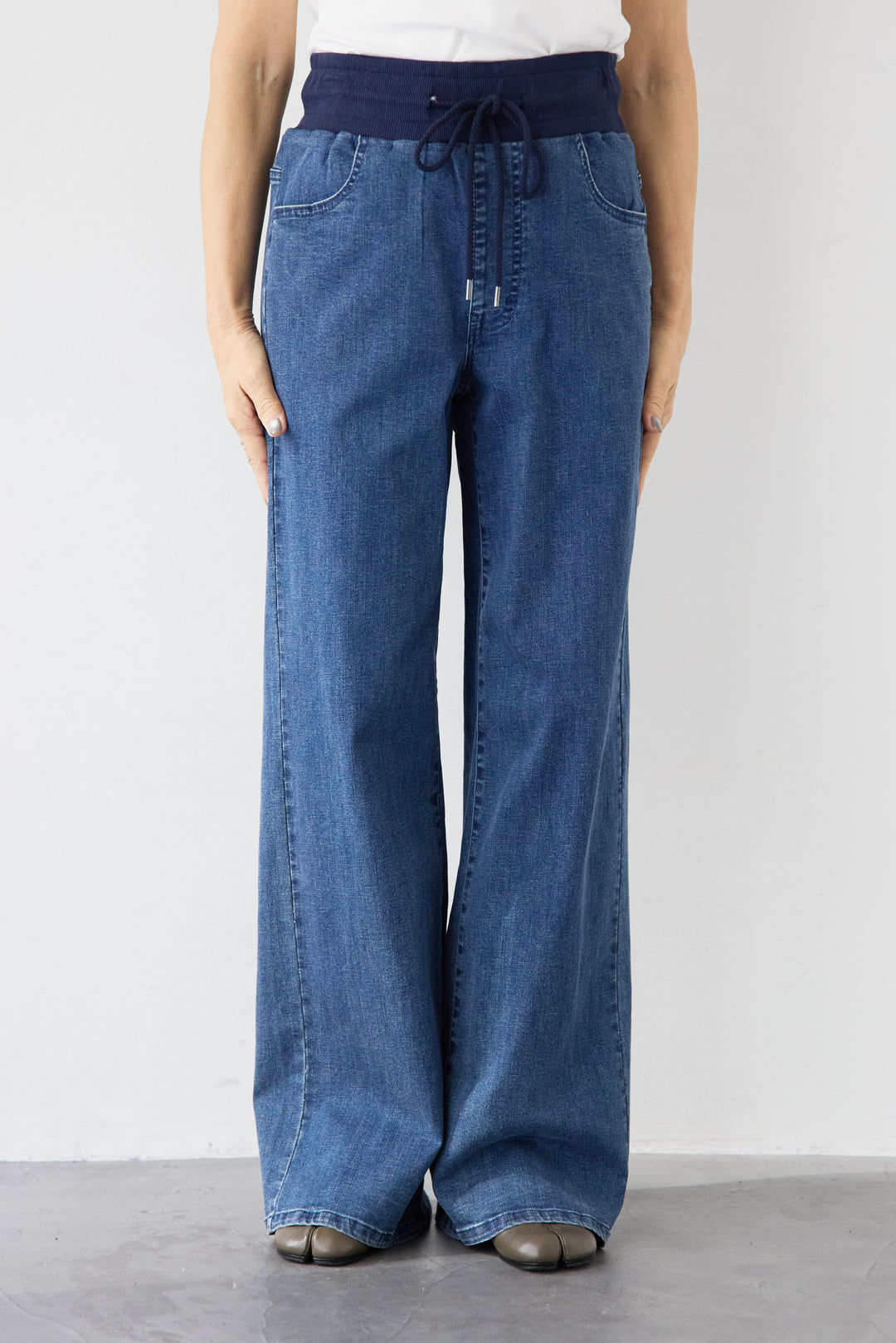 ウエストリブデニムパンツ