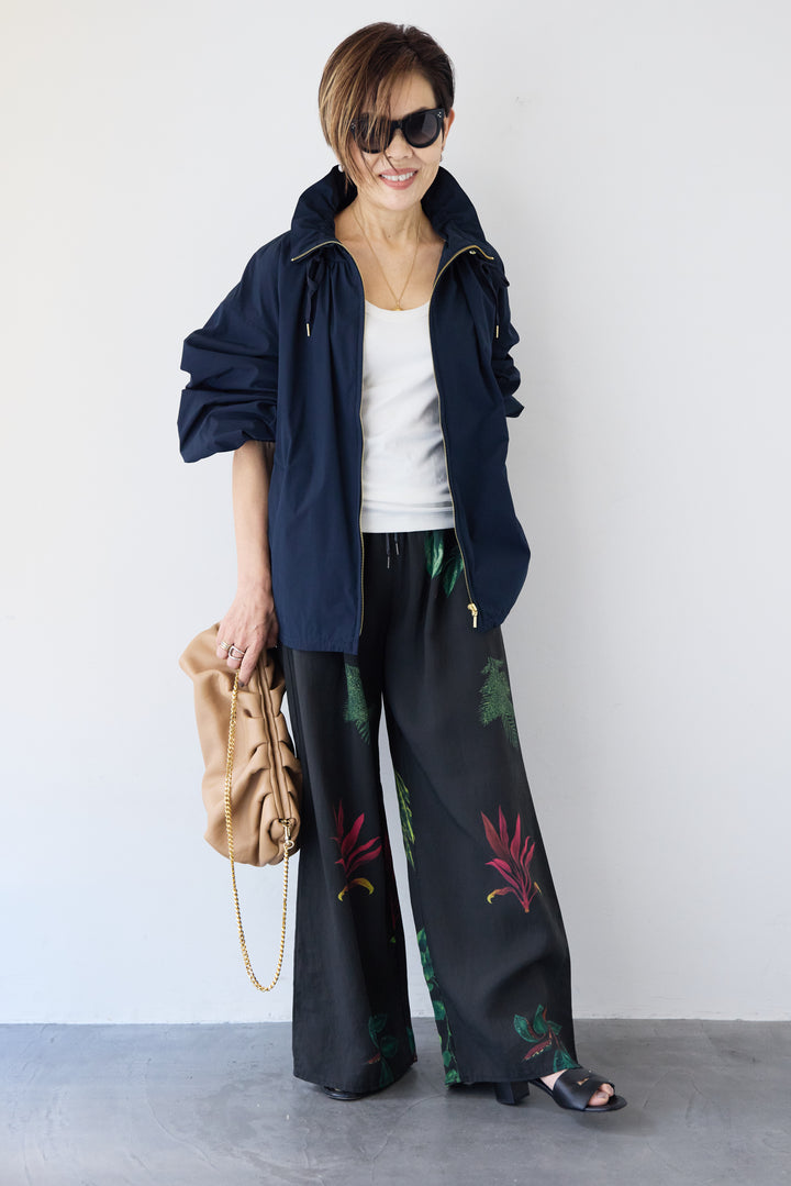 ギャザーネックライトブルゾン