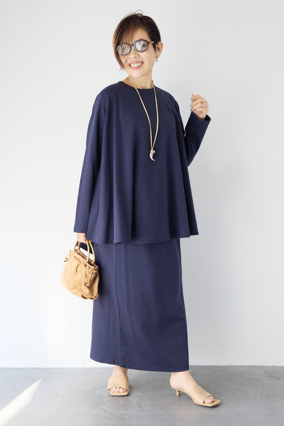 フレアカットプルオーバーセットアップ