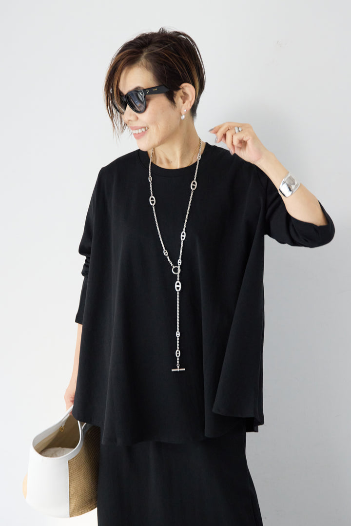 フレアカットプルオーバーセットアップ