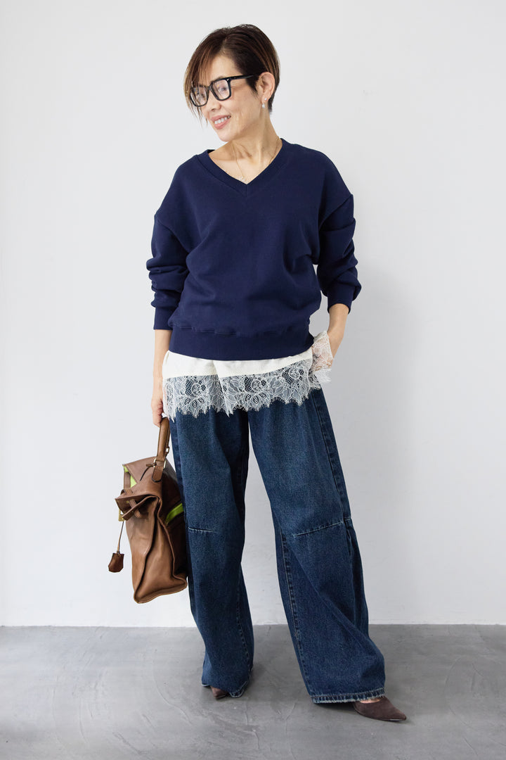 クロップド丈 Vネックスウェット