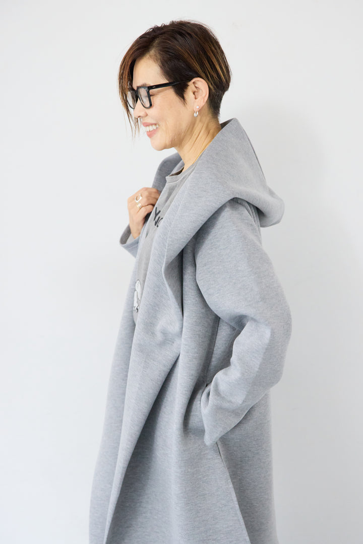 ダンボールフーディーコーディガン