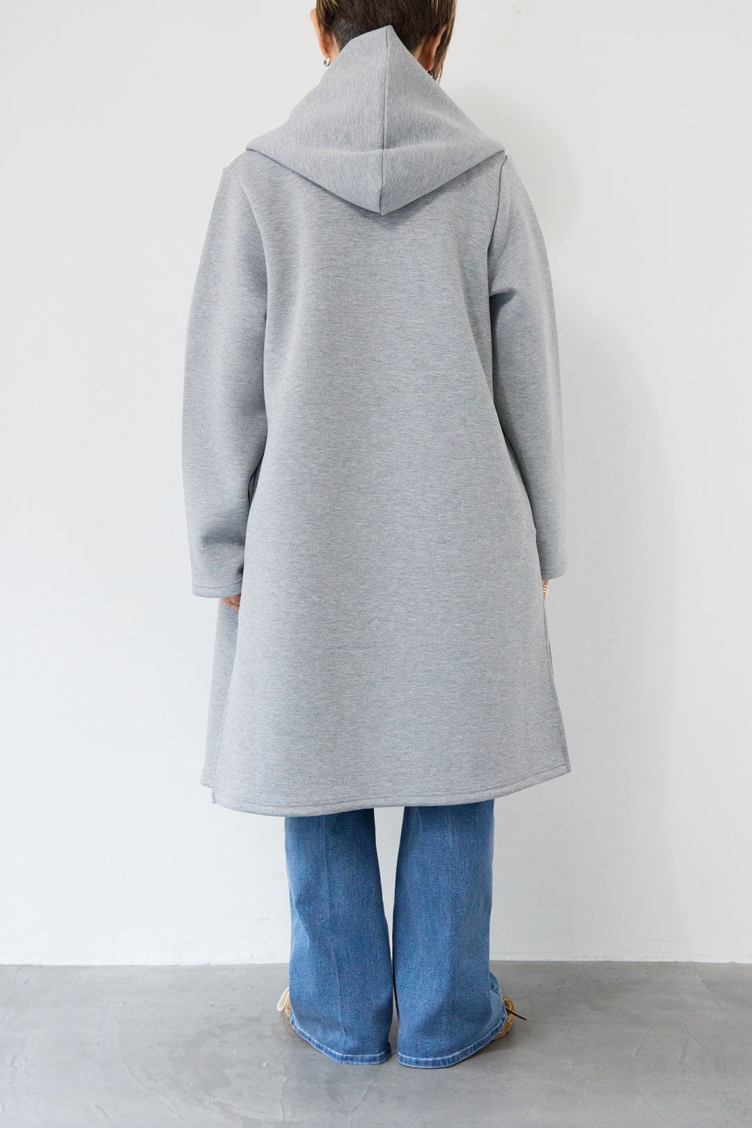 ダンボールフーディーコーディガン