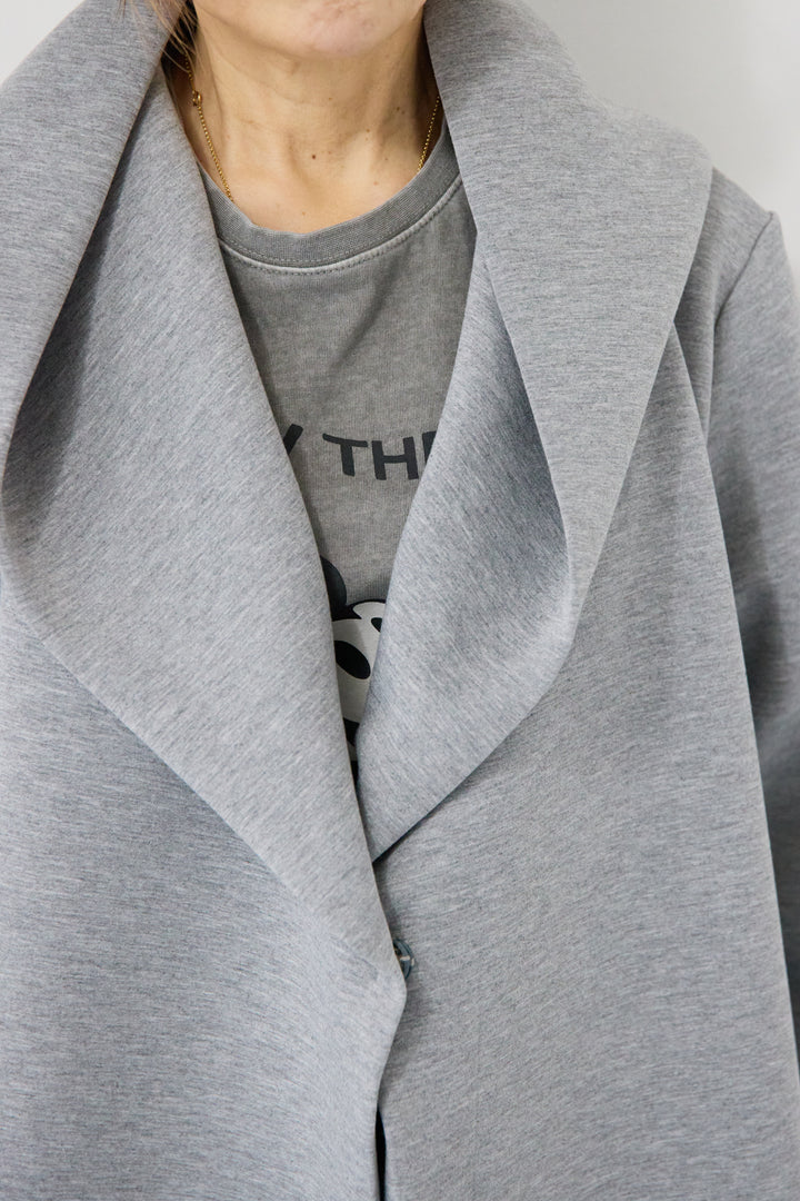 ダンボールフーディーコーディガン