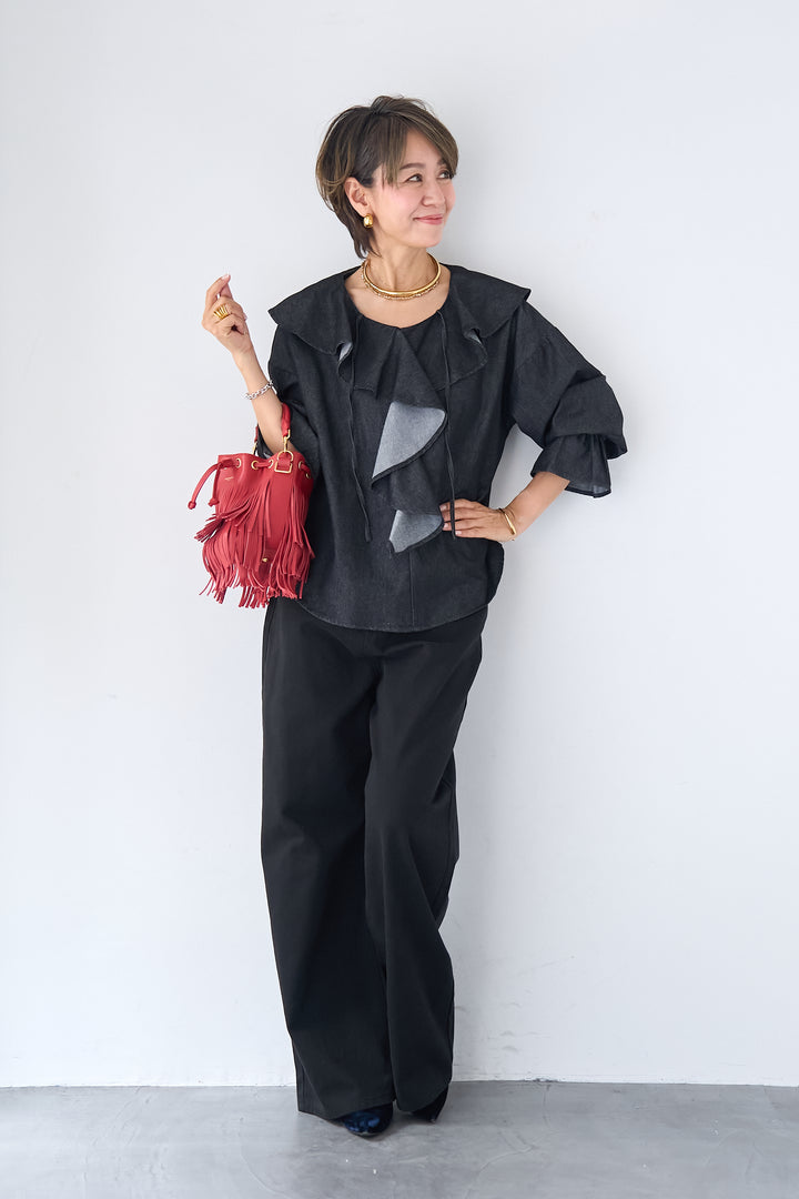 ラッフルカラー ライトデニムブラウス