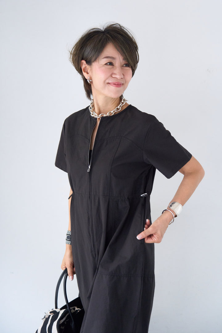 フロントジップコクーンシルエットオールインワン