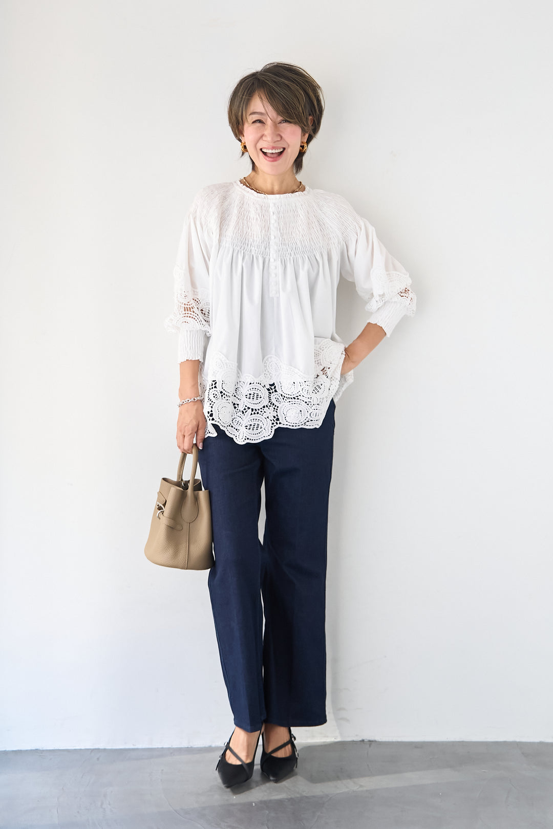 [SET]シャーリングネックボリュームブラウス+セミフレアデニムパンツ(2set)