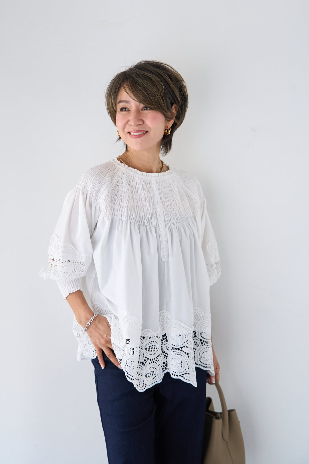 [SET]シャーリングネックボリュームブラウス+セミフレアデニムパンツ(2set)