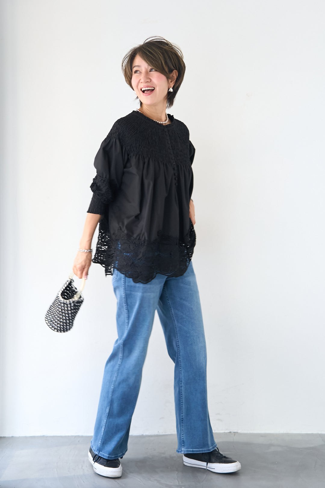 [SET]シャーリングネックボリュームブラウス+セミフレアデニムパンツ(2set)