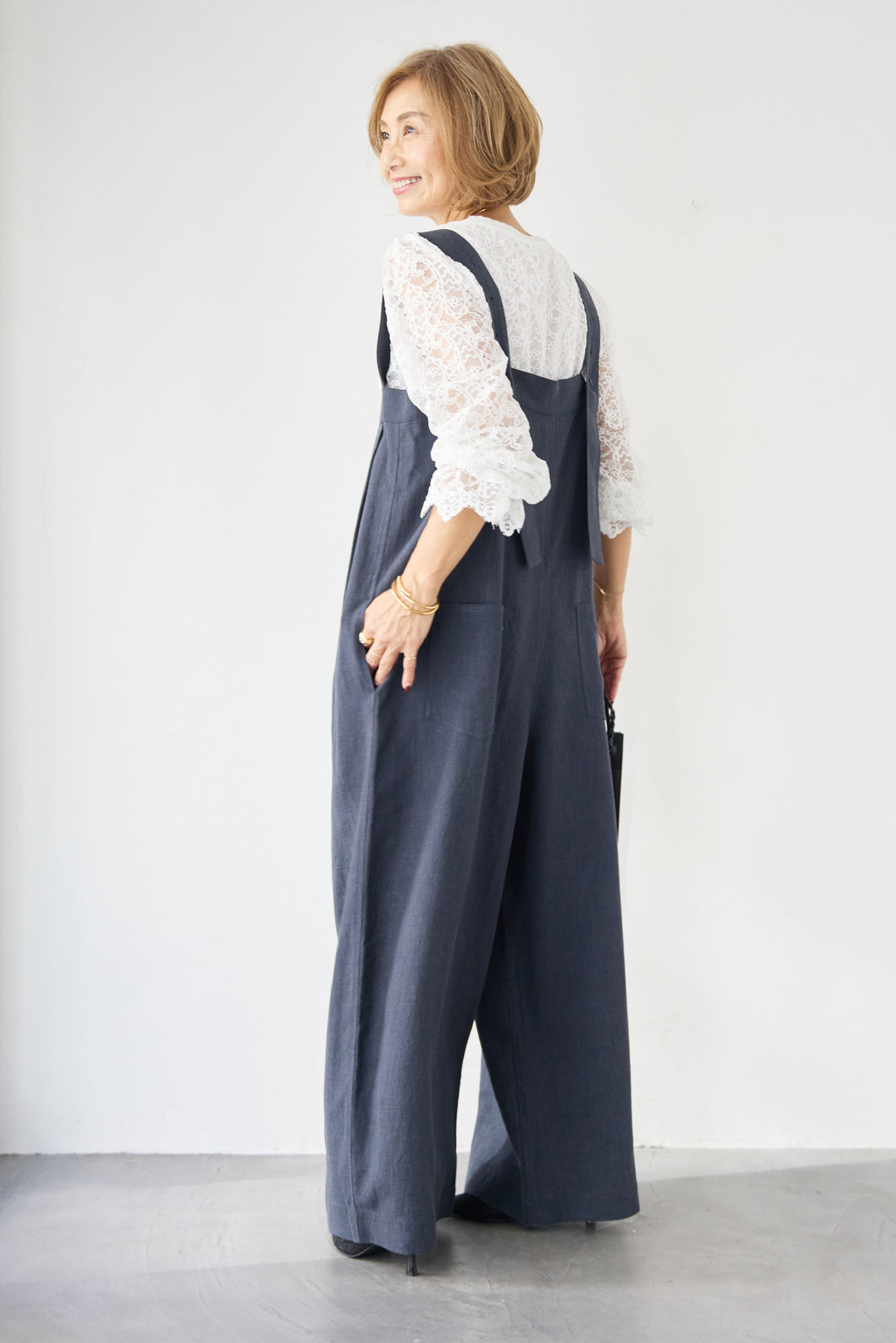 リネン混フロントボタンサロペット