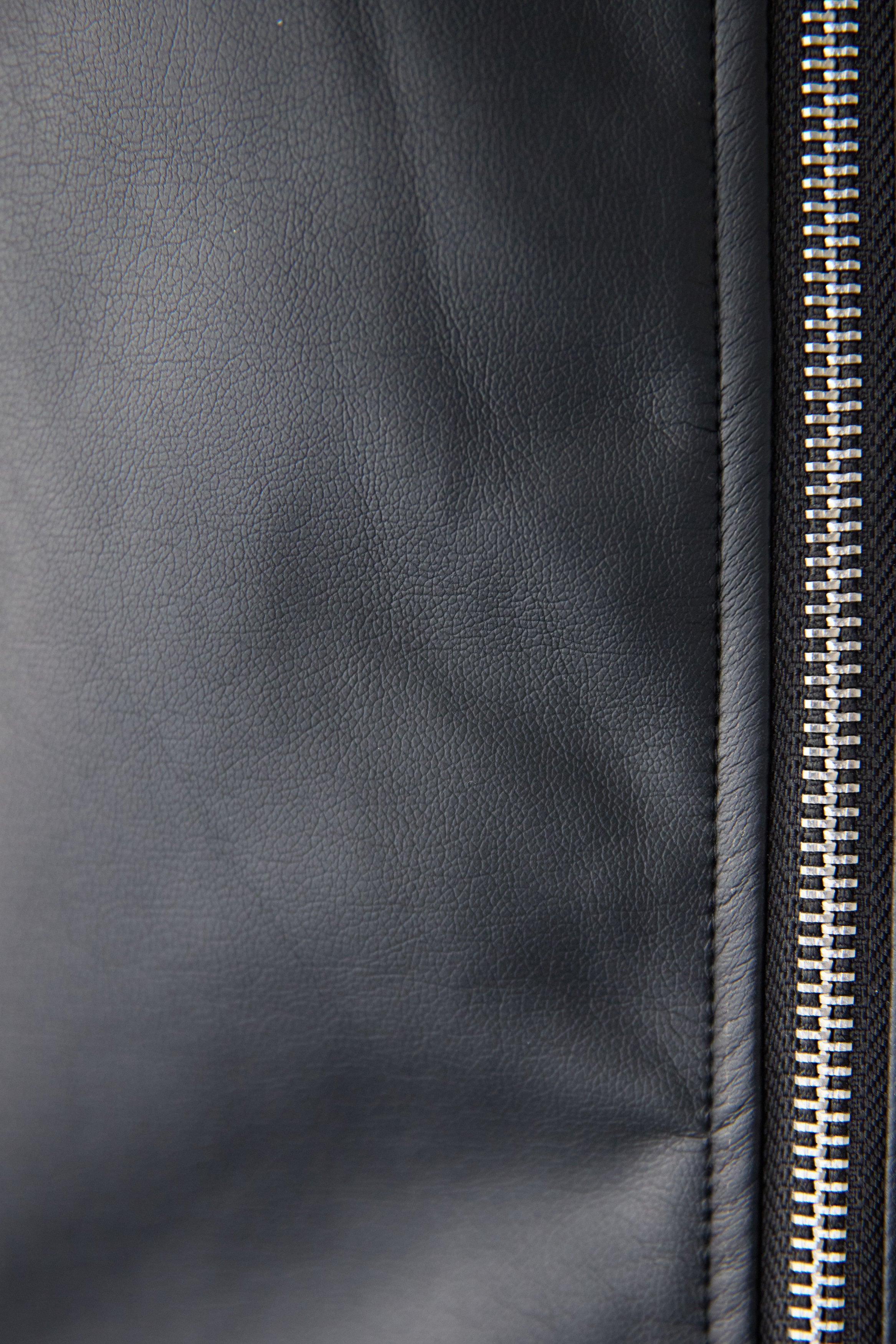 フェイクレザーノーカラージャケット – plusotoha