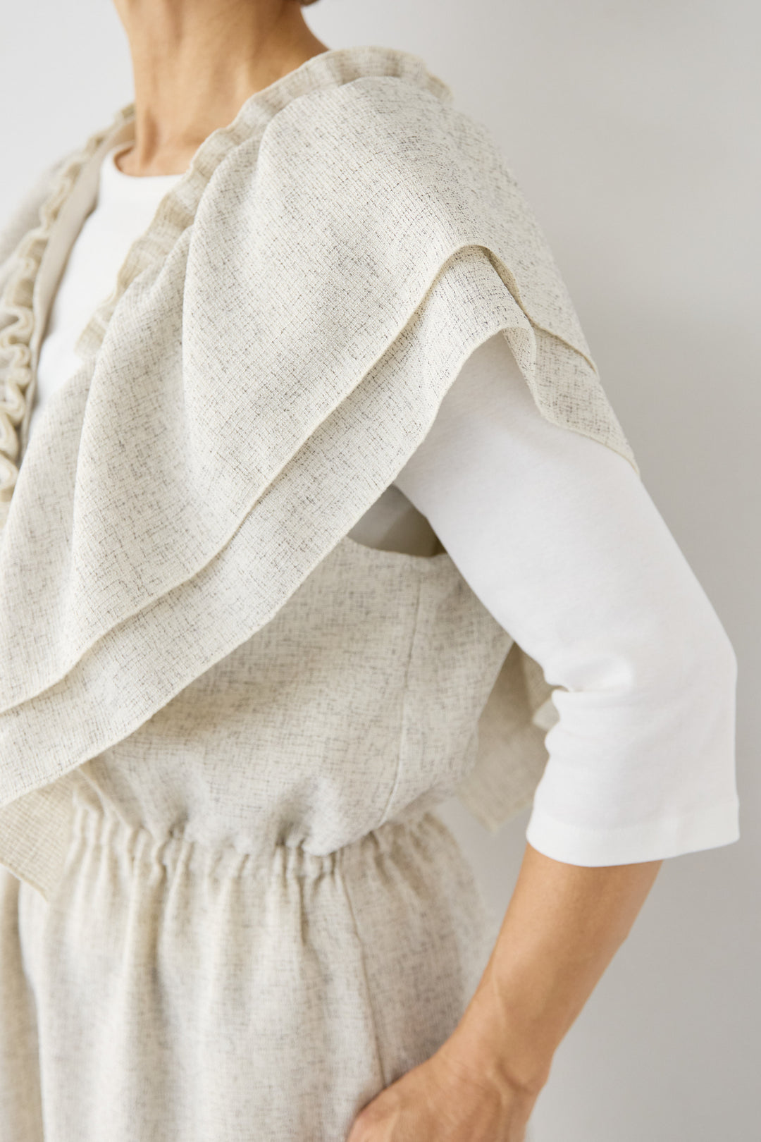 マルチウェイ ラッフルカラーロンパース