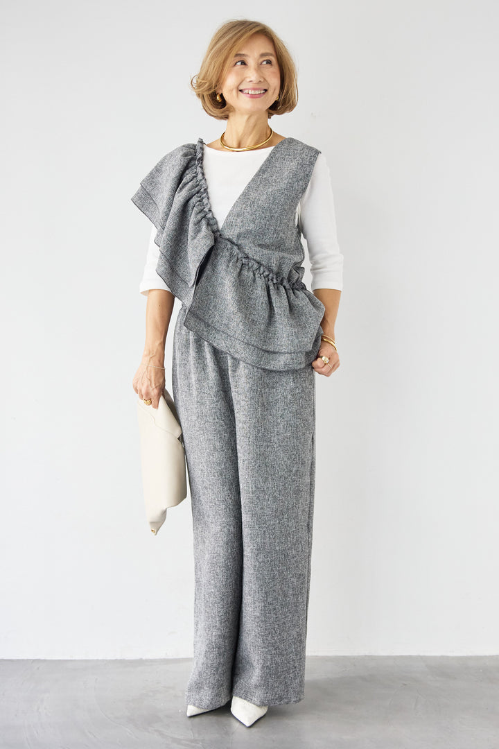 マルチウェイ ラッフルカラーロンパース