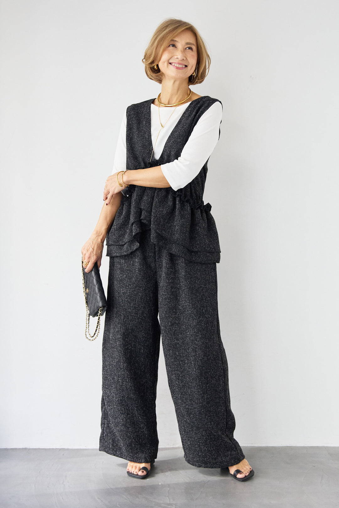 マルチウェイ ラッフルカラーロンパース