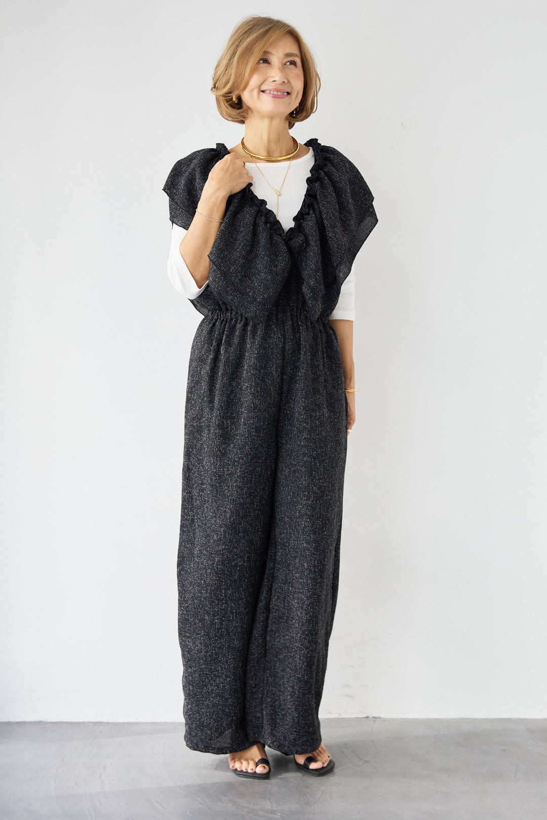 マルチウェイ ラッフルカラーロンパース