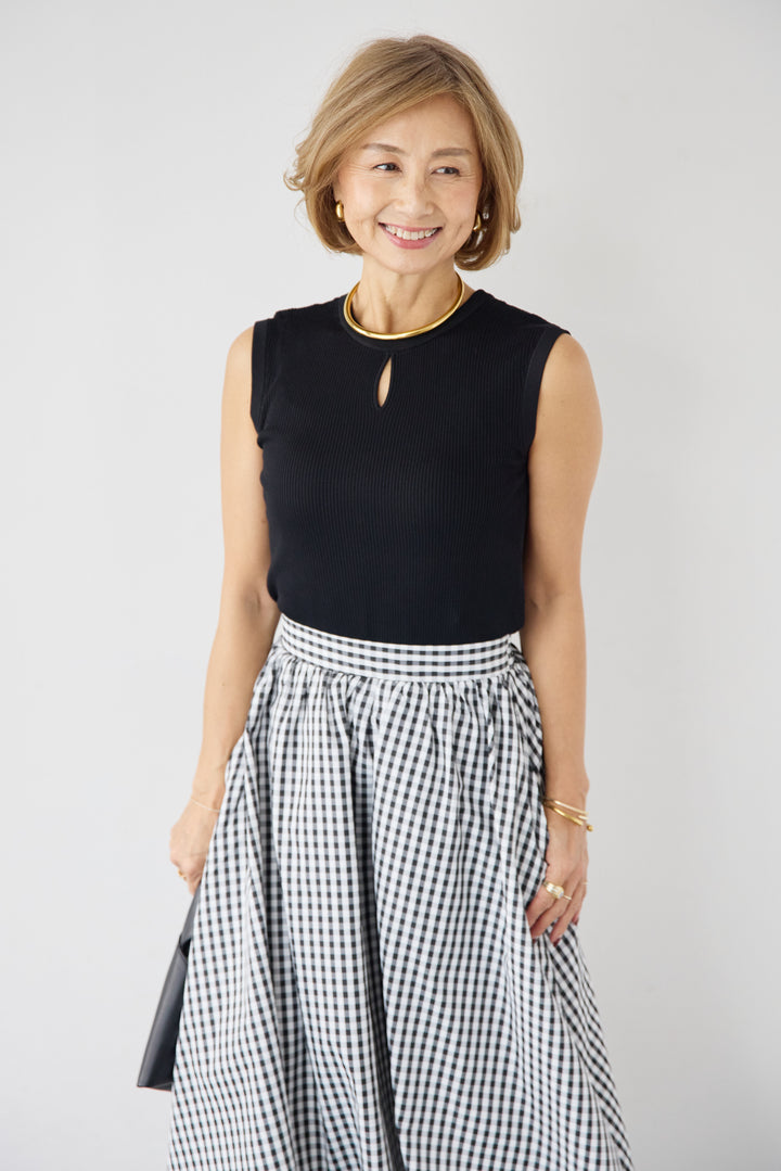 フロントドロップリブタンク