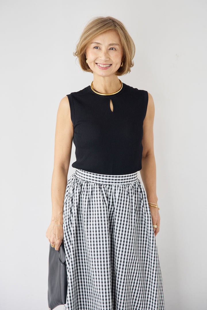 フロントドロップリブタンク