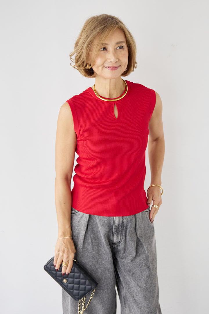 フロントドロップリブタンク