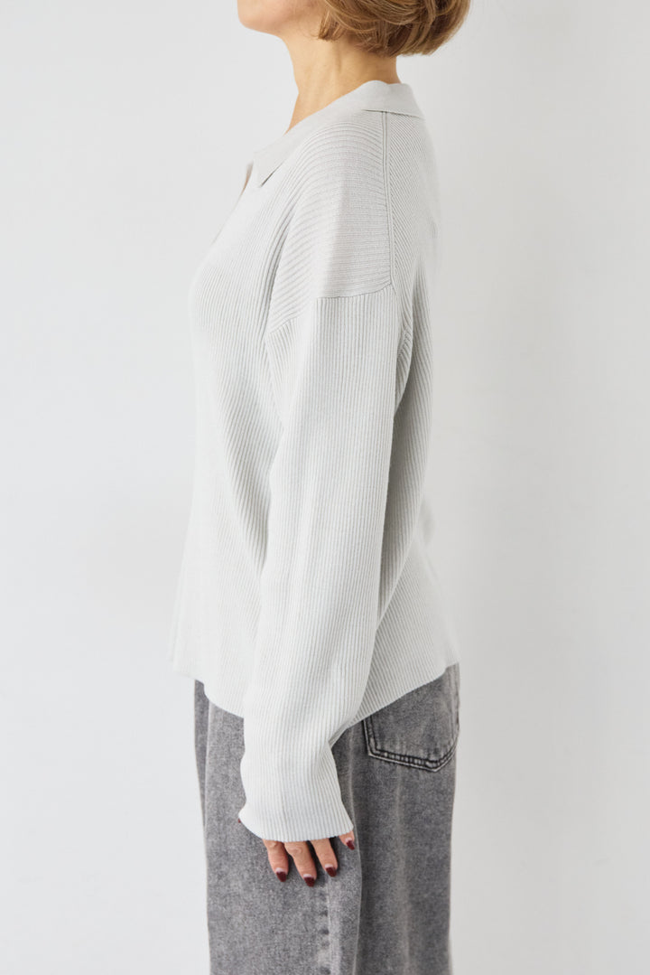 スキッパーカラーリブニット