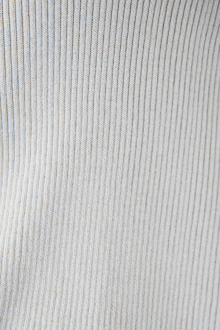 スキッパーカラーリブニット