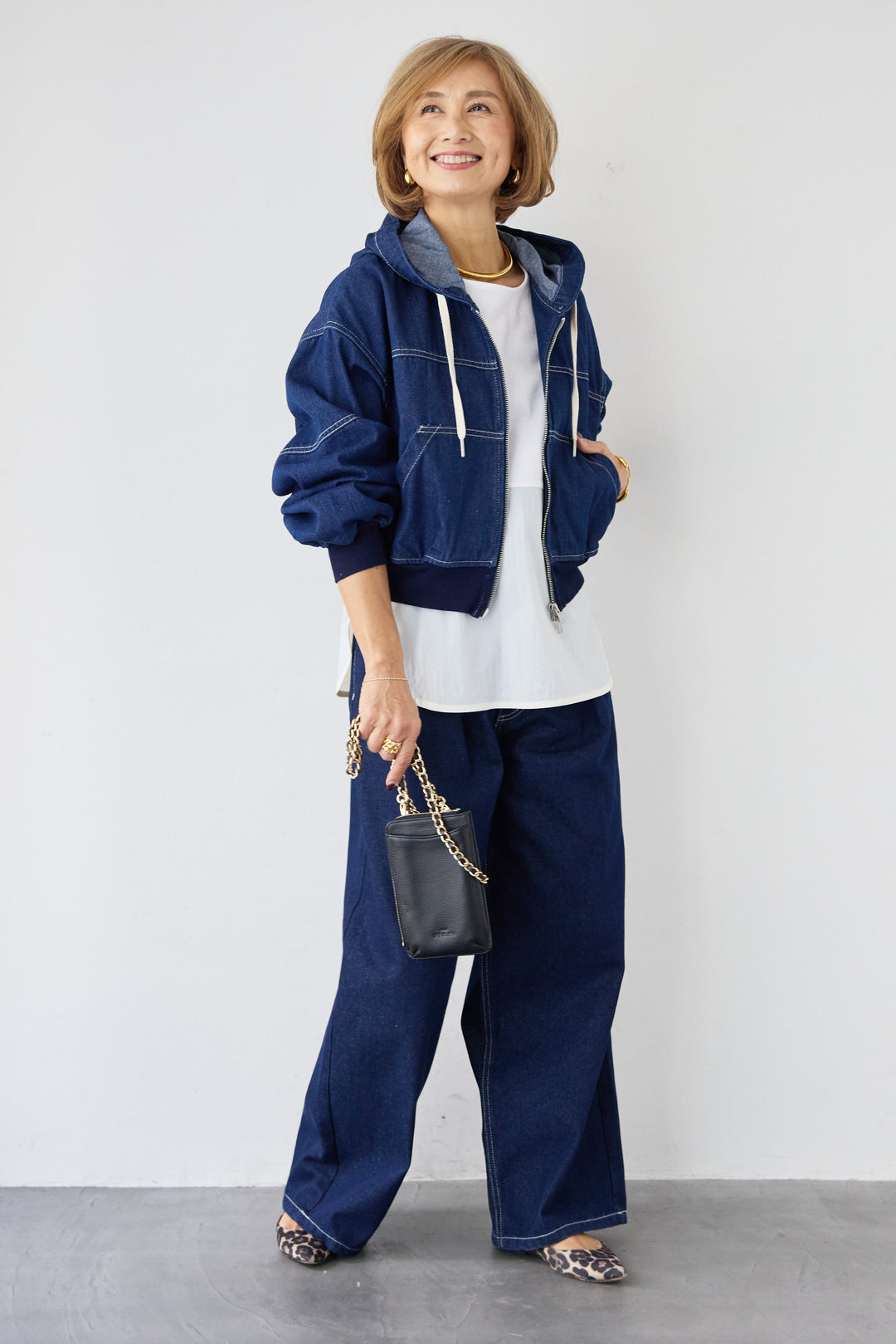 デニムタックカーブパンツ