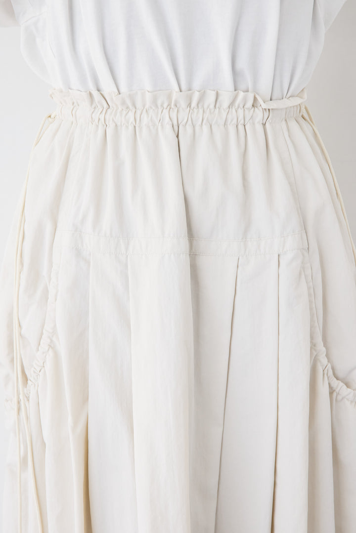 サイドドロストポケットスカート