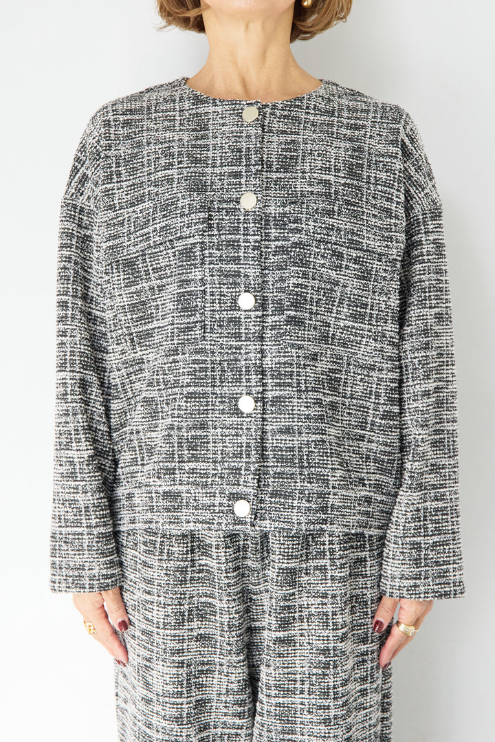 カットツイードドルマンジャケット