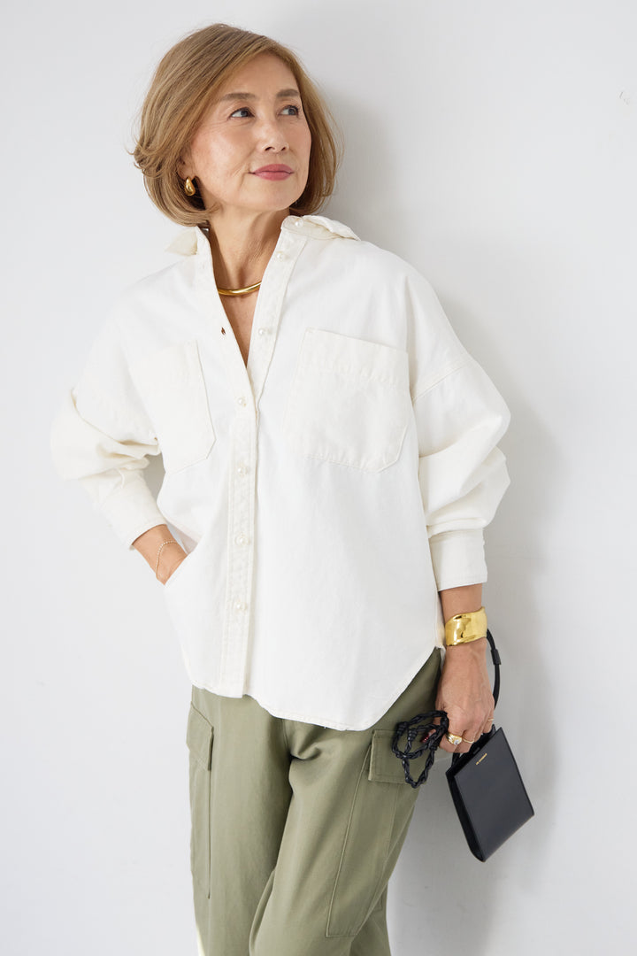 パールボタンデニムシャツ