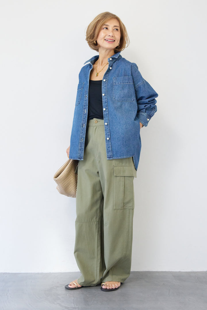 パールボタンデニムシャツ