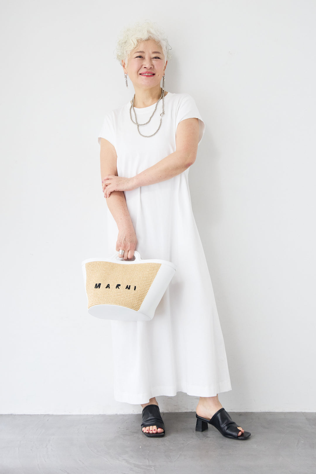 フレンチスリーブTワンピース